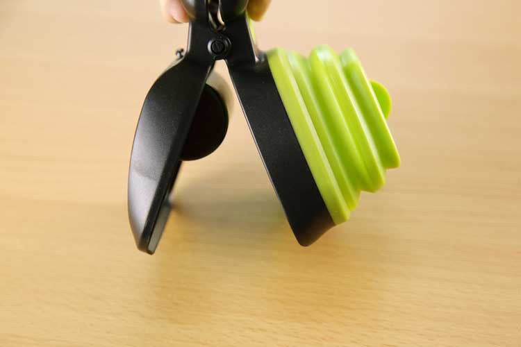 Dog Pet Travel Foldable Pooper Scooper
